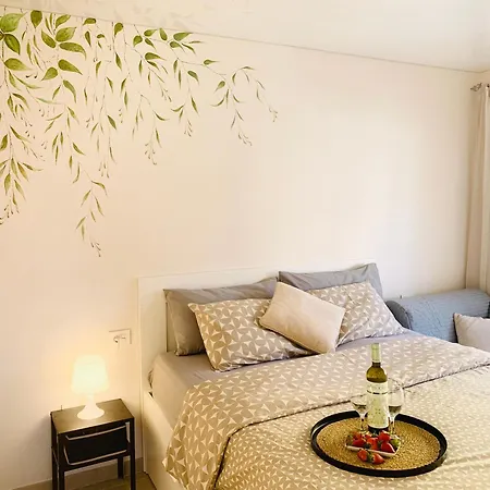 Apartment Large Terrace Jardin