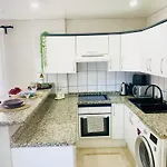 Large Terrace Jardin Apartament *