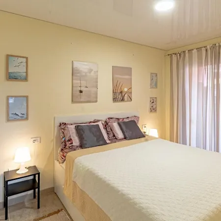 Large Terrace Jardin Apartment Puerto de Santiago (Tenerife)