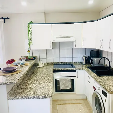 Large Terrace Jardin Apartman *